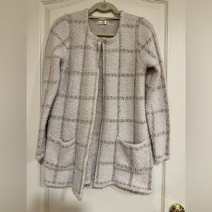 89th & Madison beige and cream plaid open front coat/cardigan